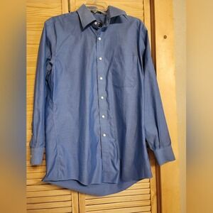 Kirkland Signature Button-Down Non-Iron mens Shirt 15 /32 denim blue 100% cotton
